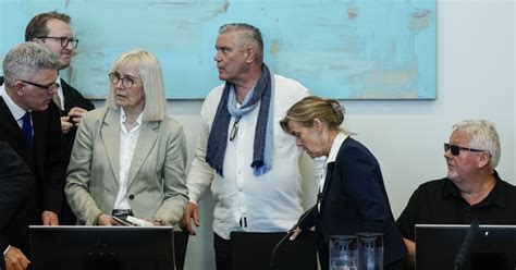 Slik var rettssaken for foreldrene: .